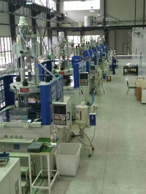 85T Μηχανή χύτευσης με ένεση διπλού χρώματος κάθετη JTT2V3R-850