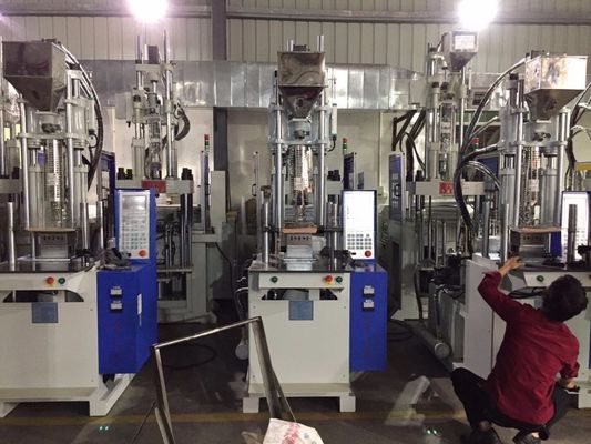 Προσαρμόσιμη 45T πλαστική ανεμιστήρα μηχανή εμβολιασμού κάθετη